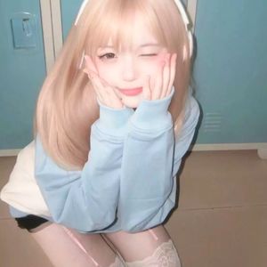 女人裸体丝袜在线观看
