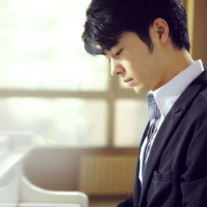 女人裸体丝袜在线观看
